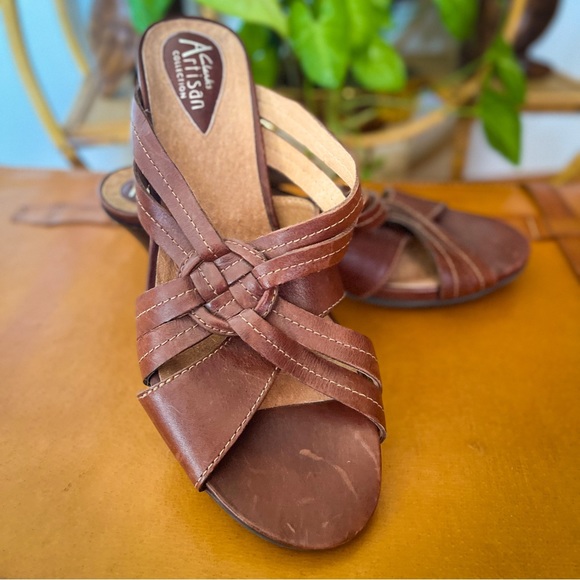 Clarks Artisan Collection Leather Sandals - Worn Once - Picture 3 of 5